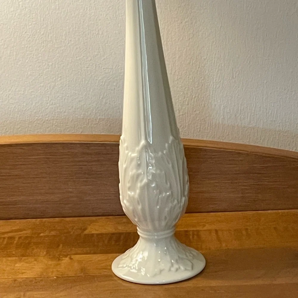 Lenox China Florentine Collection Bud Vase